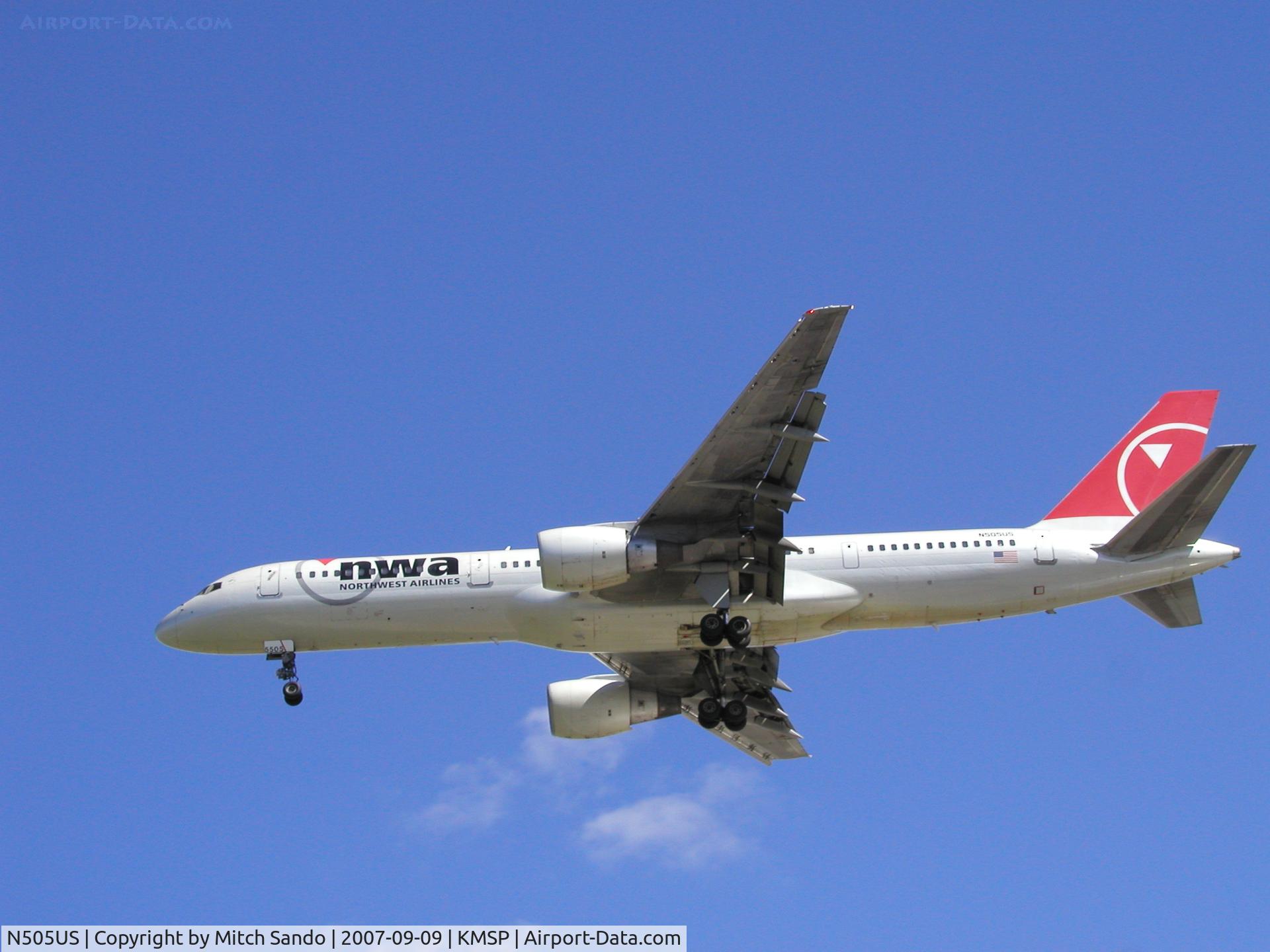 N505US, 1985 Boeing 757-251 C/N 23194, NWA784 landing Runway 35 from Las Vegas (LAS).