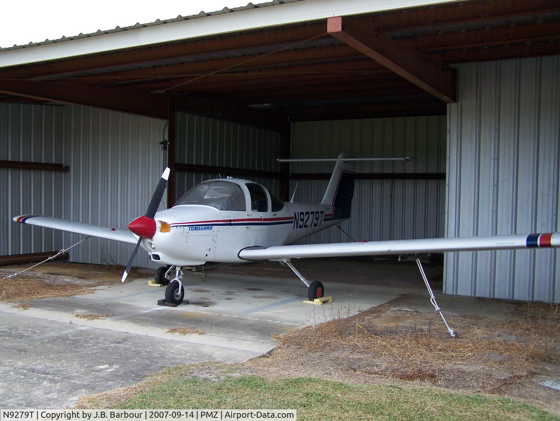 N9279T, 1978 Piper PA-38-112 Tomahawk C/N 38-78A0315, I like finding these good looking