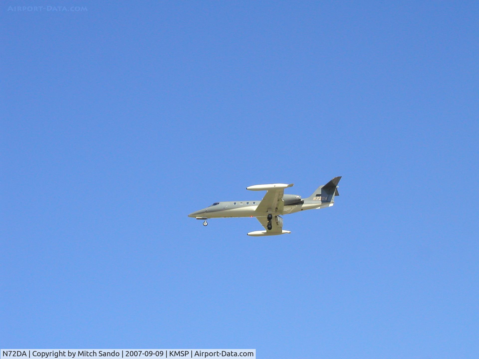 N72DA, 1976 Gates Learjet 35A C/N 098, Landing Runway 35 from Lincoln, NE (LNK).