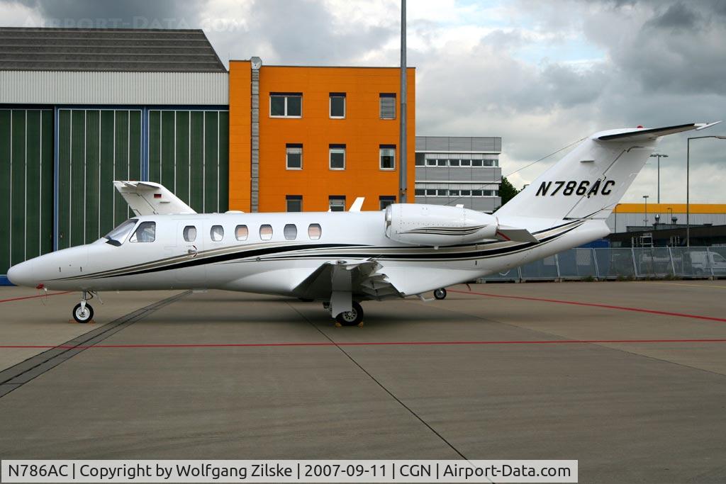 N786AC, 2006 Cessna 525A CitationJet CJ2+ C/N 525A-0312, visitor