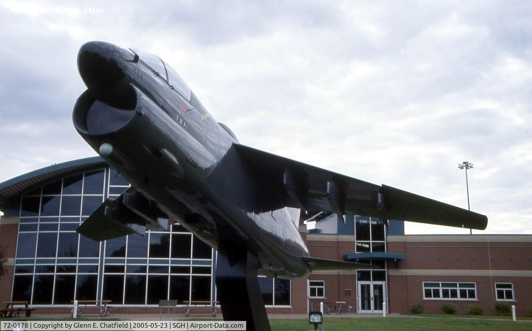 72-0178, 1972 LTV A-7D Corsair II C/N D-300, A-7D at the Air National Guard base