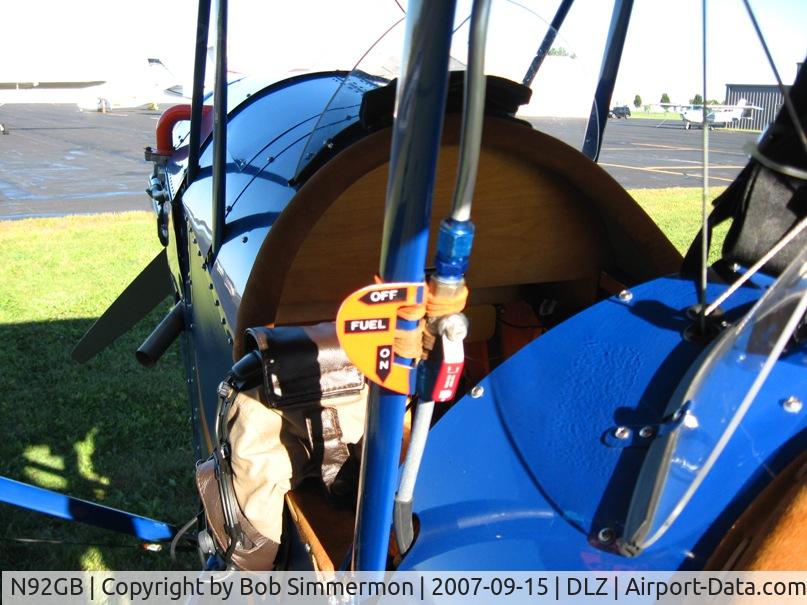 N92GB, 2006 Pietenpol Air Camper C/N B402, Fuel valve on this Corvair 6-cylinder powered homebuilt.