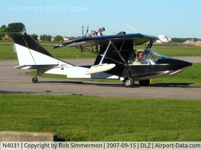 N4031, 2006 Progressive Aerodyne Searey C/N 1MK225, Arriving at Delaware, OH