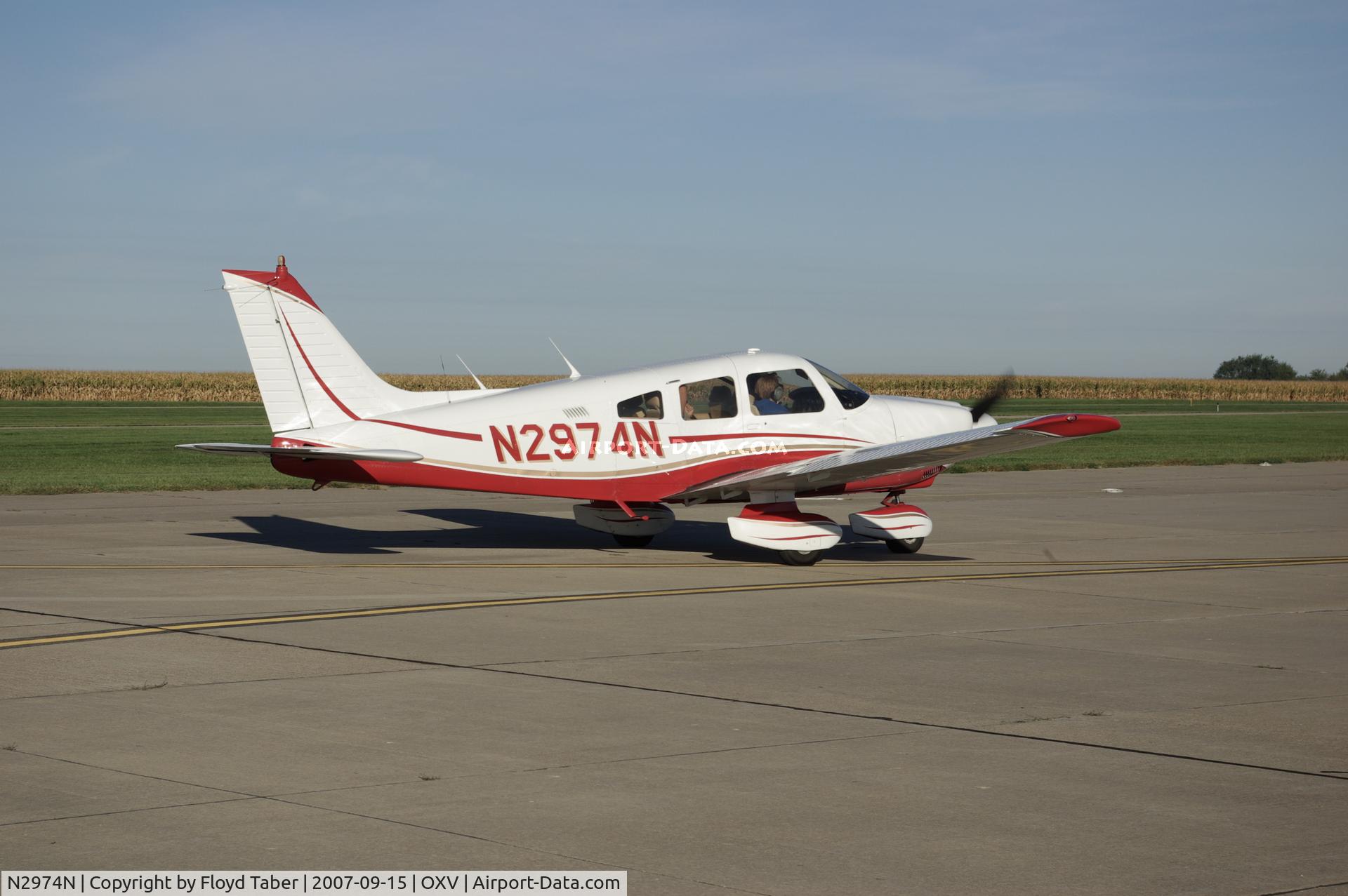 N2974N, 1979 Piper PA-28-181 C/N 28-8090022, Knoxville Fly In