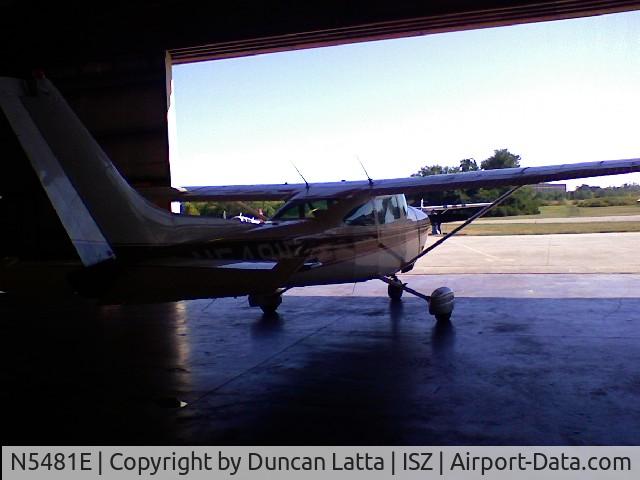 N5481E, Cessna 182R Skylane C/N 18268325, Redy to go