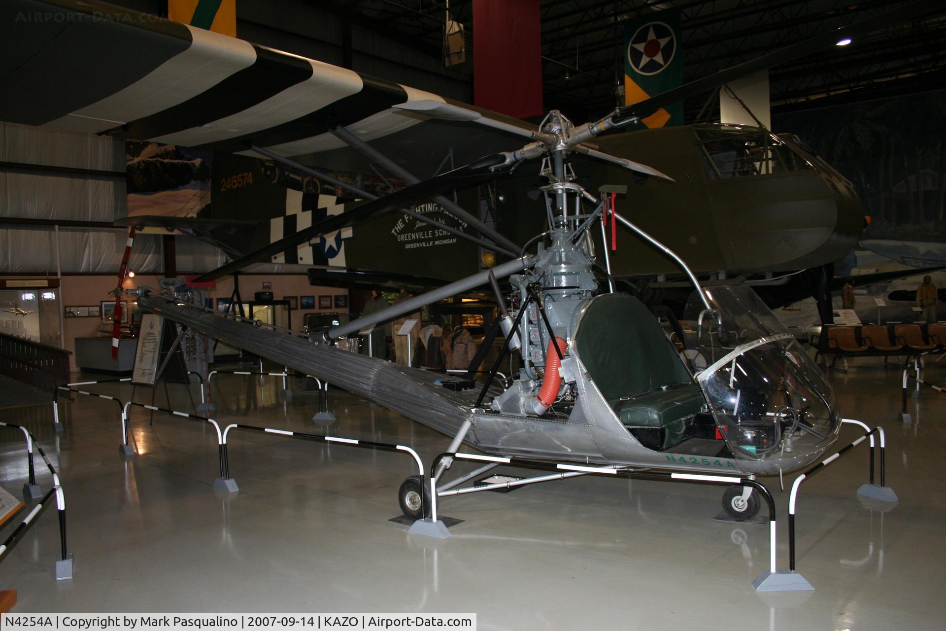 N4254A, 1950 Hiller UH-12A C/N 229, Hiller UH-12A