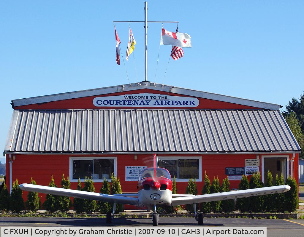 C-FXUH, 1964 Piper PA-28-140 C/N 28-20228, At the Courtenay Airpark on a beautiful day.