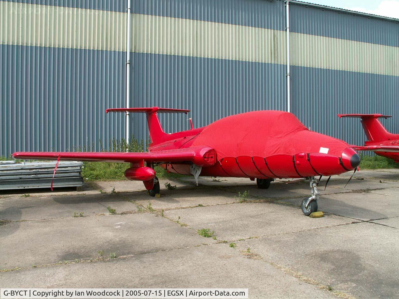 G-BYCT, 1973 Aero L-29 Delfin C/N 395142, Aero Vodochody L-29/North Weald
