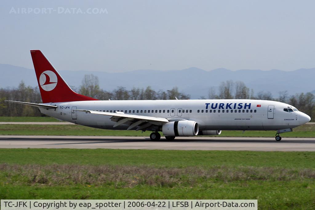 TC-JFK, 1999 Boeing 737-8F2 C/N 29773, landing from IST