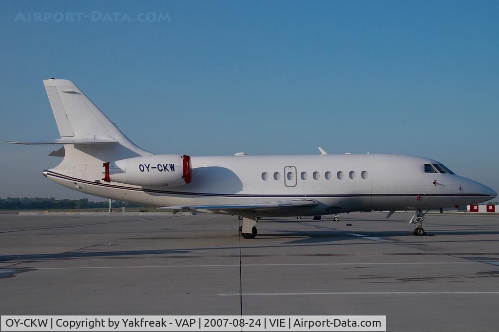 OY-CKW, 2002 Dassault Falcon 2000 C/N 166, Falcon 2000