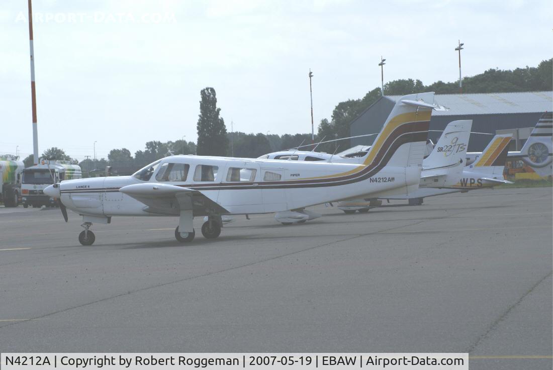 N4212A, 1978 Piper PA-32RT-300 Lance II C/N 32R-7885198, On the flightline during 17 th Antwerp Stampe Fly in.