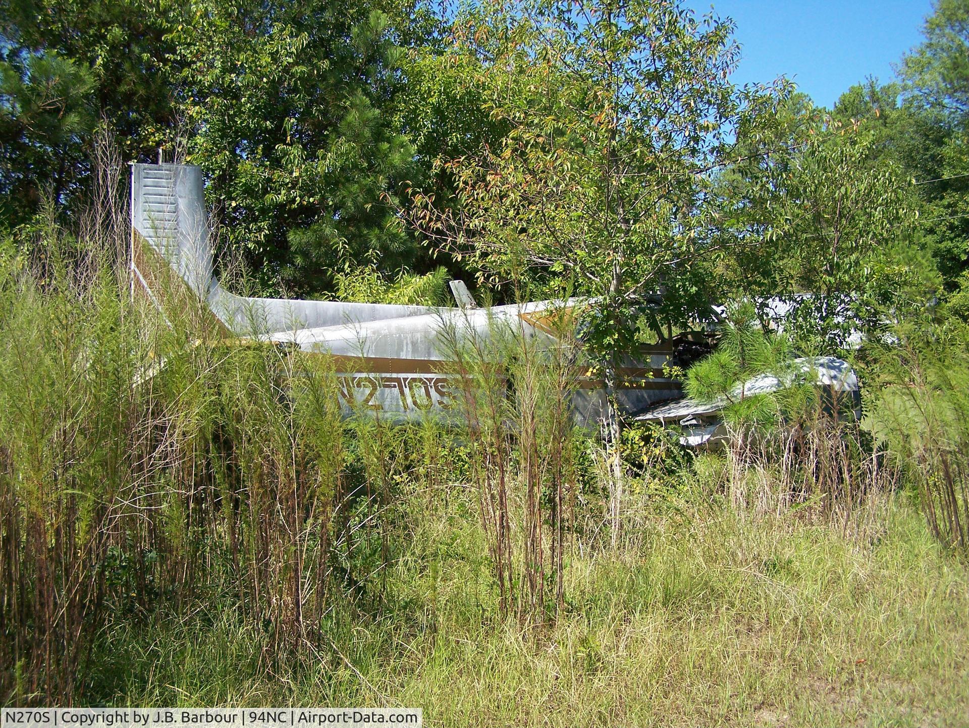 N270S, Beech B50 C/N CH76, Time out in the sun can be hard on these birds