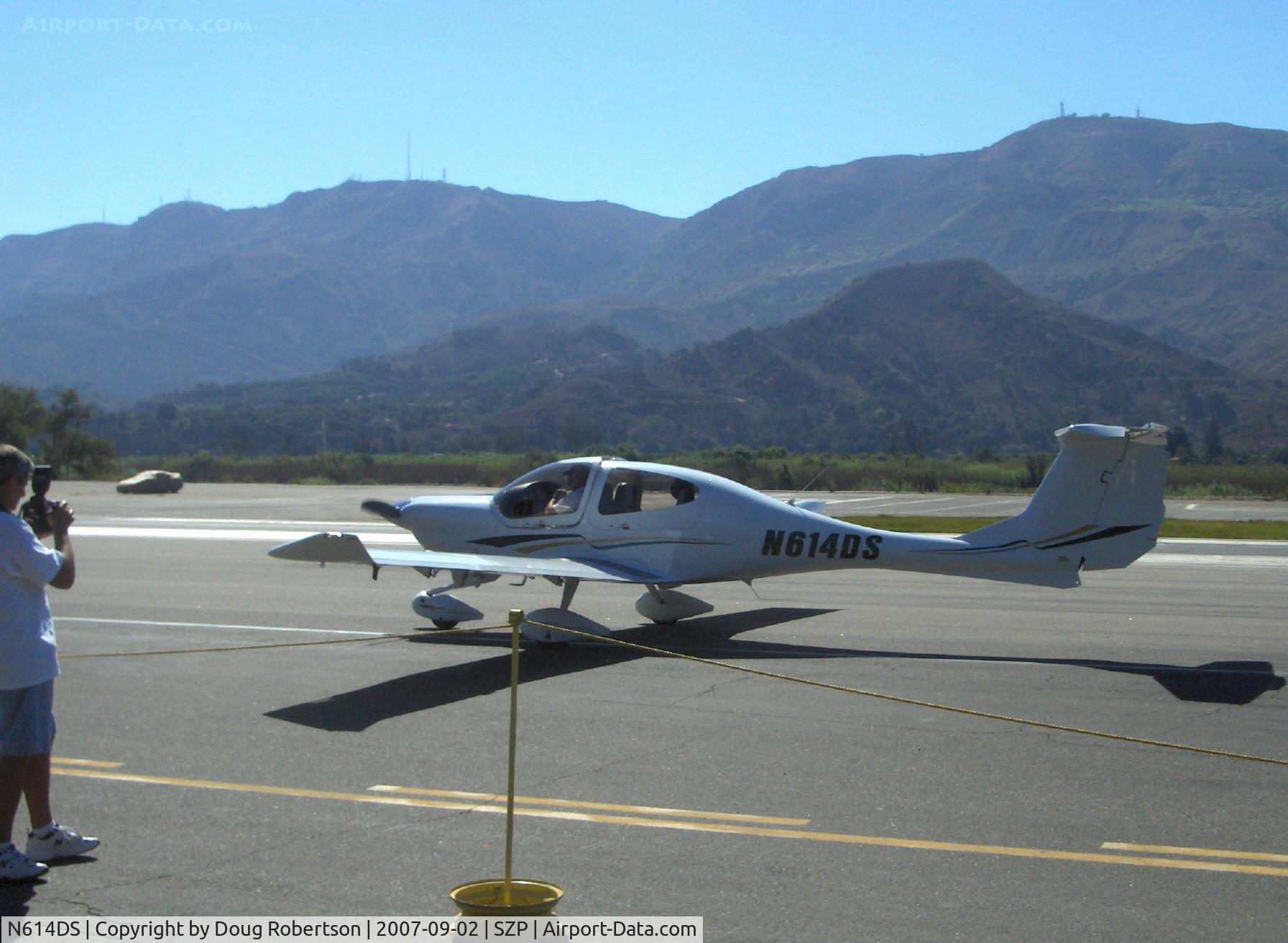 N614DS, 2005 Diamond DA-40 Diamond Star C/N 40.601, 2005 Diamond DA-40, Lycoming IO-360-M1A 180 Hp