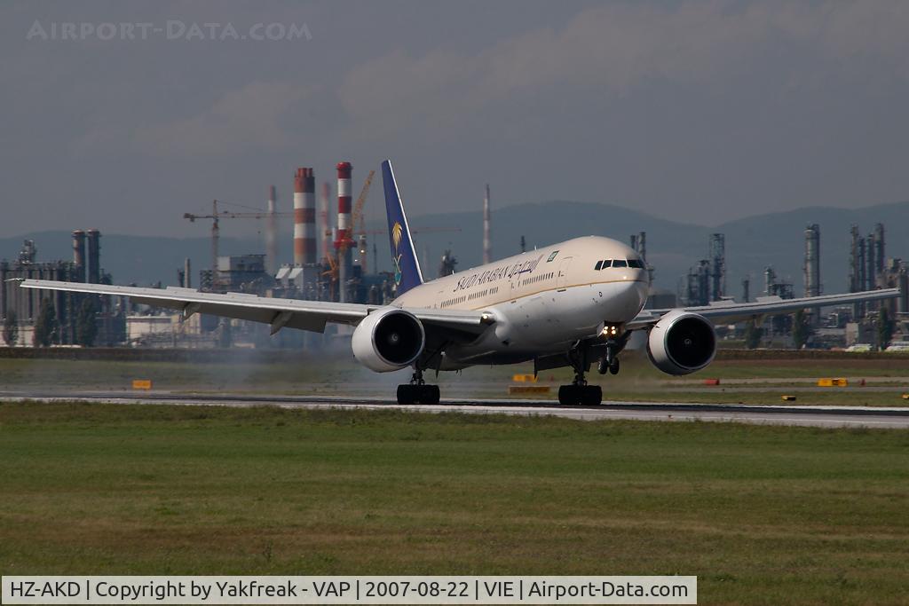 HZ-AKD, 1997 Boeing 777-268/ER C/N 28347, Saudia Boeing 777-200