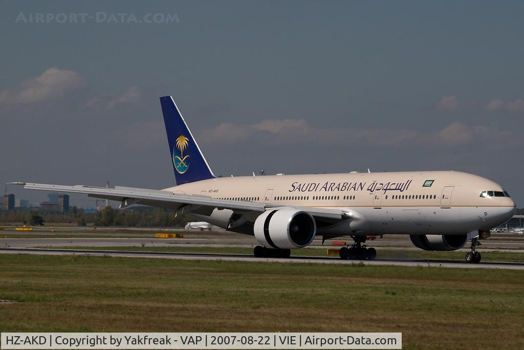 HZ-AKD, 1997 Boeing 777-268/ER C/N 28347, Saudia Boeing 777-200