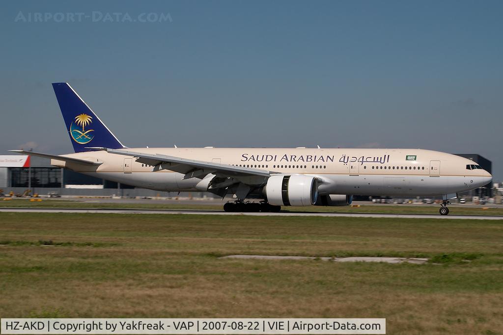 HZ-AKD, 1997 Boeing 777-268/ER C/N 28347, Saudia Boeing 777-200