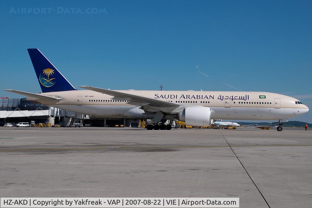 HZ-AKD, 1997 Boeing 777-268/ER C/N 28347, Saudia Boeing 777-200