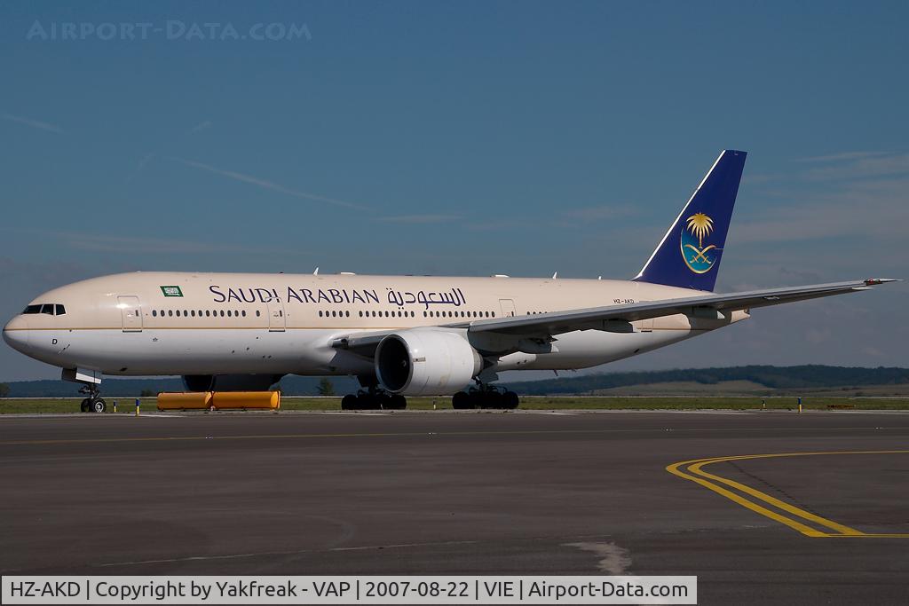 HZ-AKD, 1997 Boeing 777-268/ER C/N 28347, Saudia Boeing 777-200