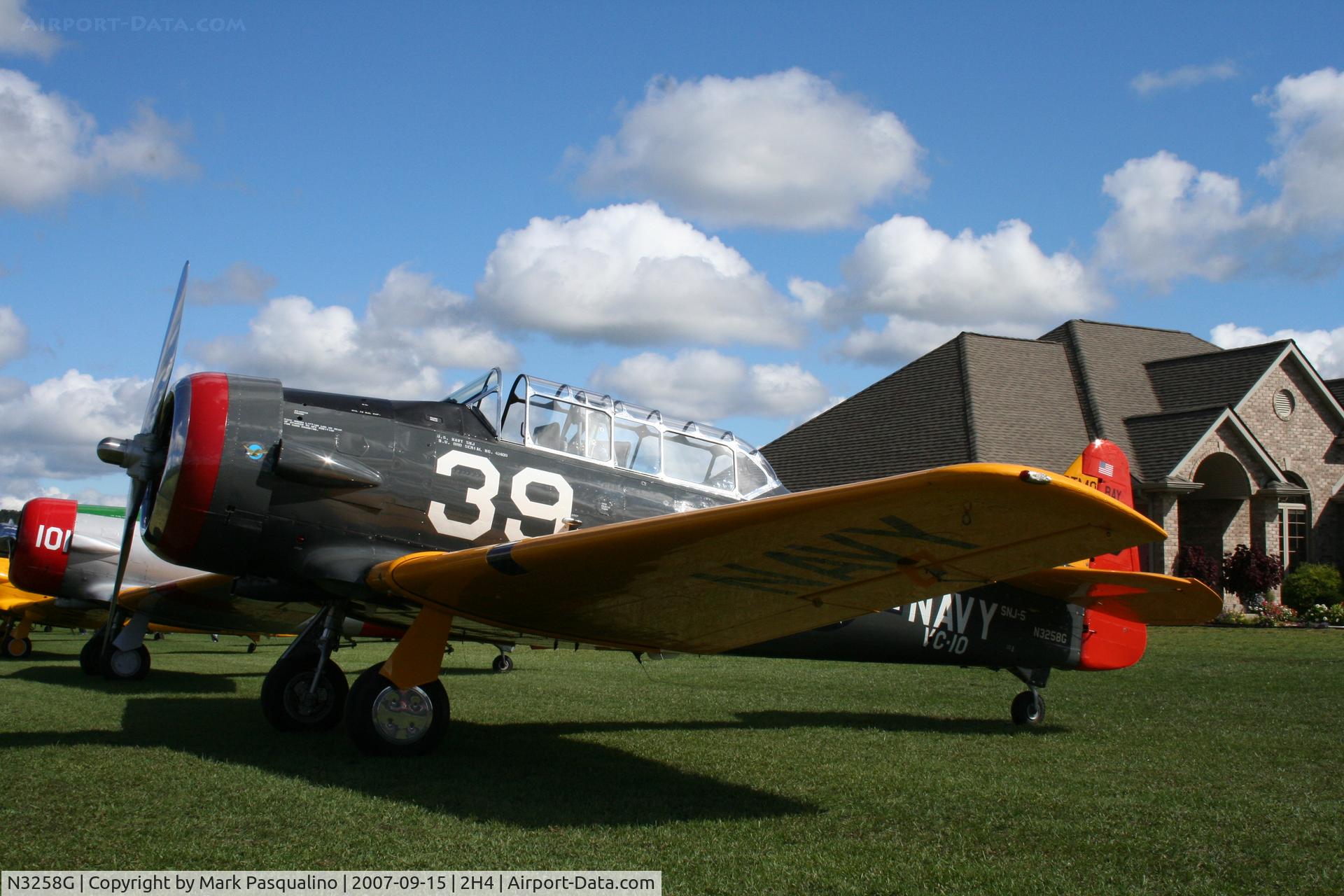 N3258G, North American AT-6D Texan C/N 43839, North American AT-6D