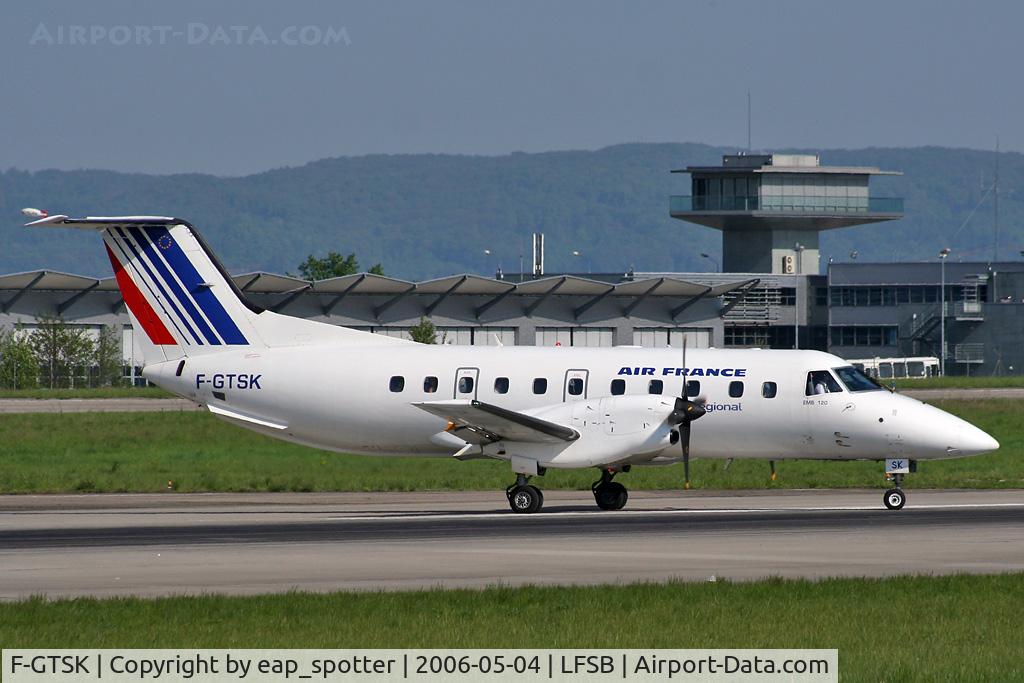 F-GTSK, 1990 Embraer EMB-120ER Brasilia C/N 120213, departing to Rennes
