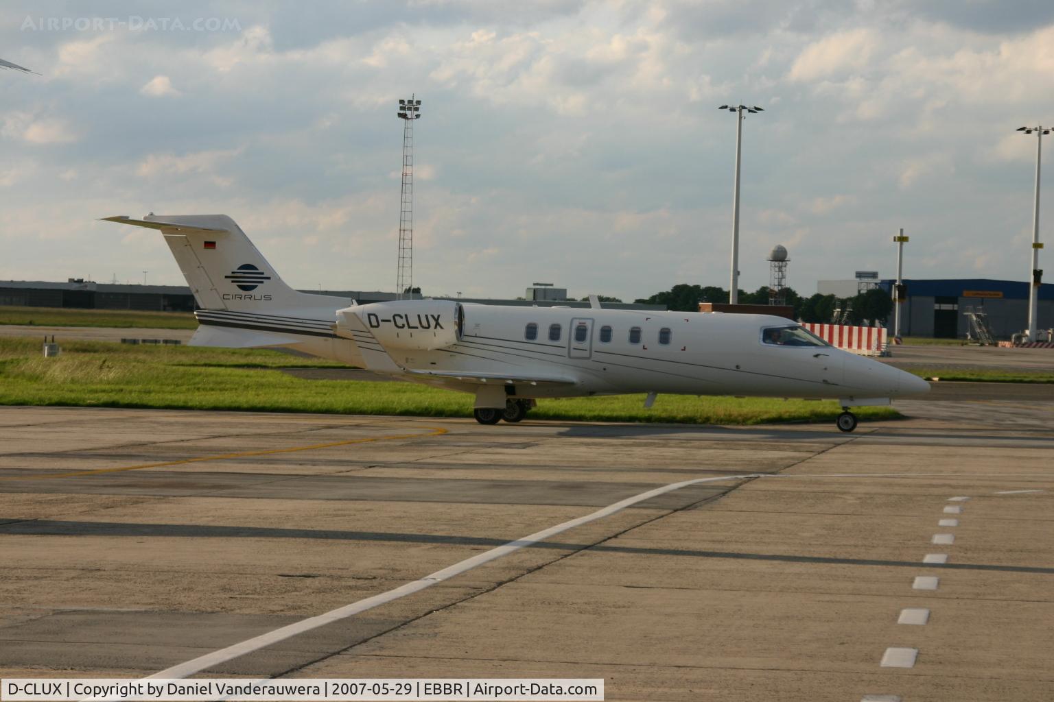D-CLUX, Bombardier Learjet 40 C/N 40-2061, arriving in EBBR