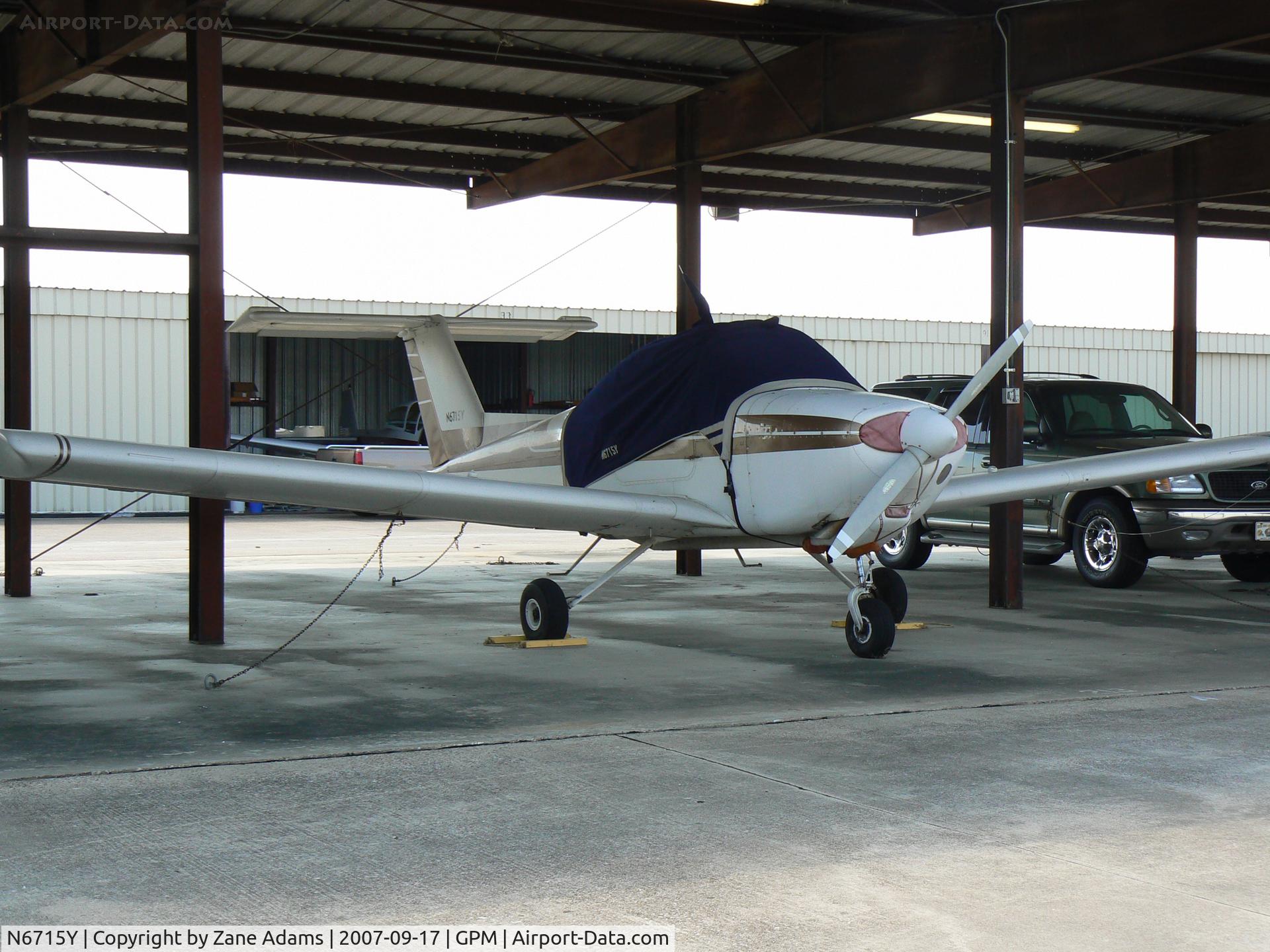 N6715Y, 1979 Beech 77 Skipper C/N WA-65, In hanger at Grand Prairie