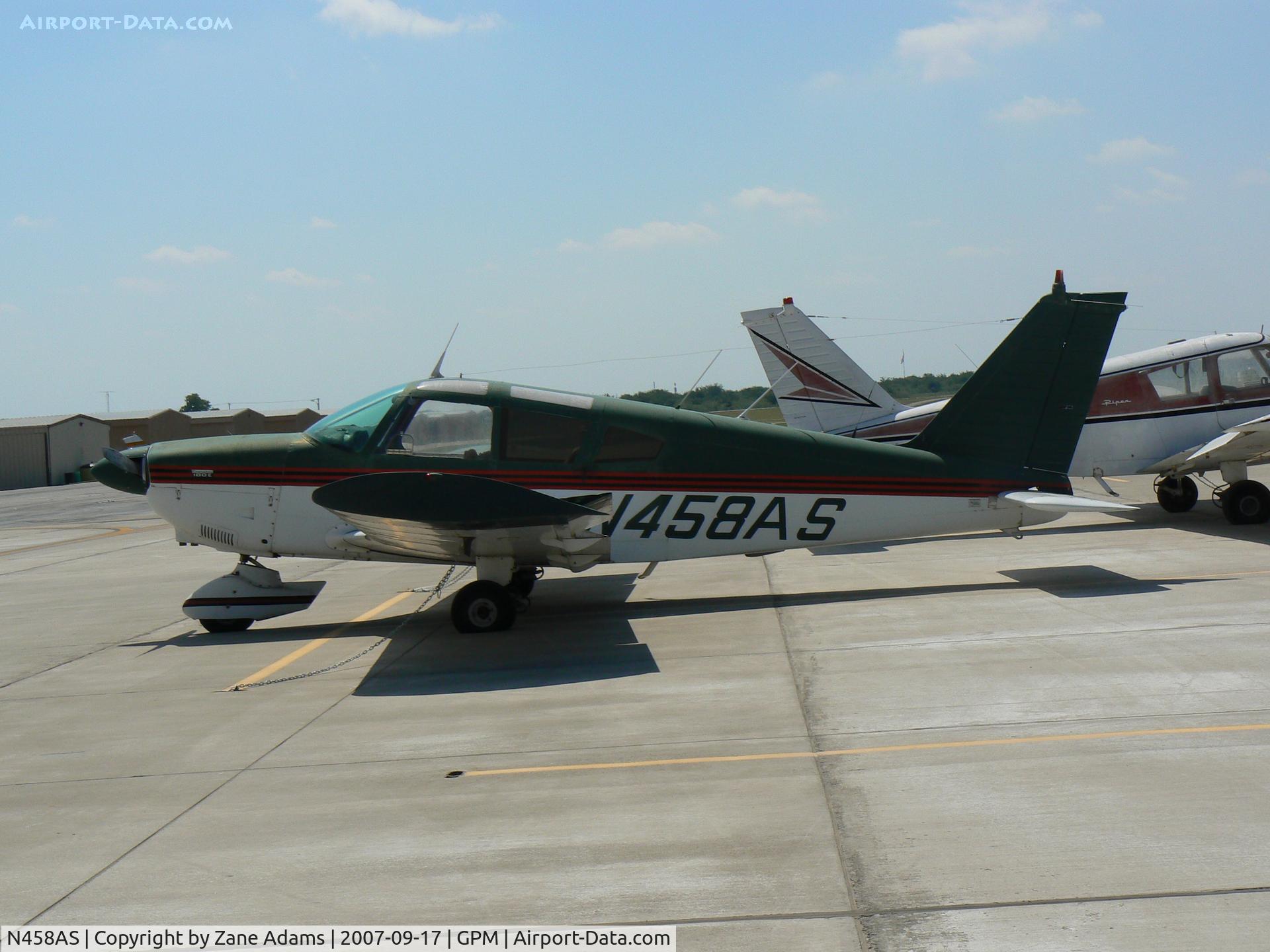 N458AS, 1970 Piper PA-28-180 C/N 28-5676, This airplane has not moved in several years