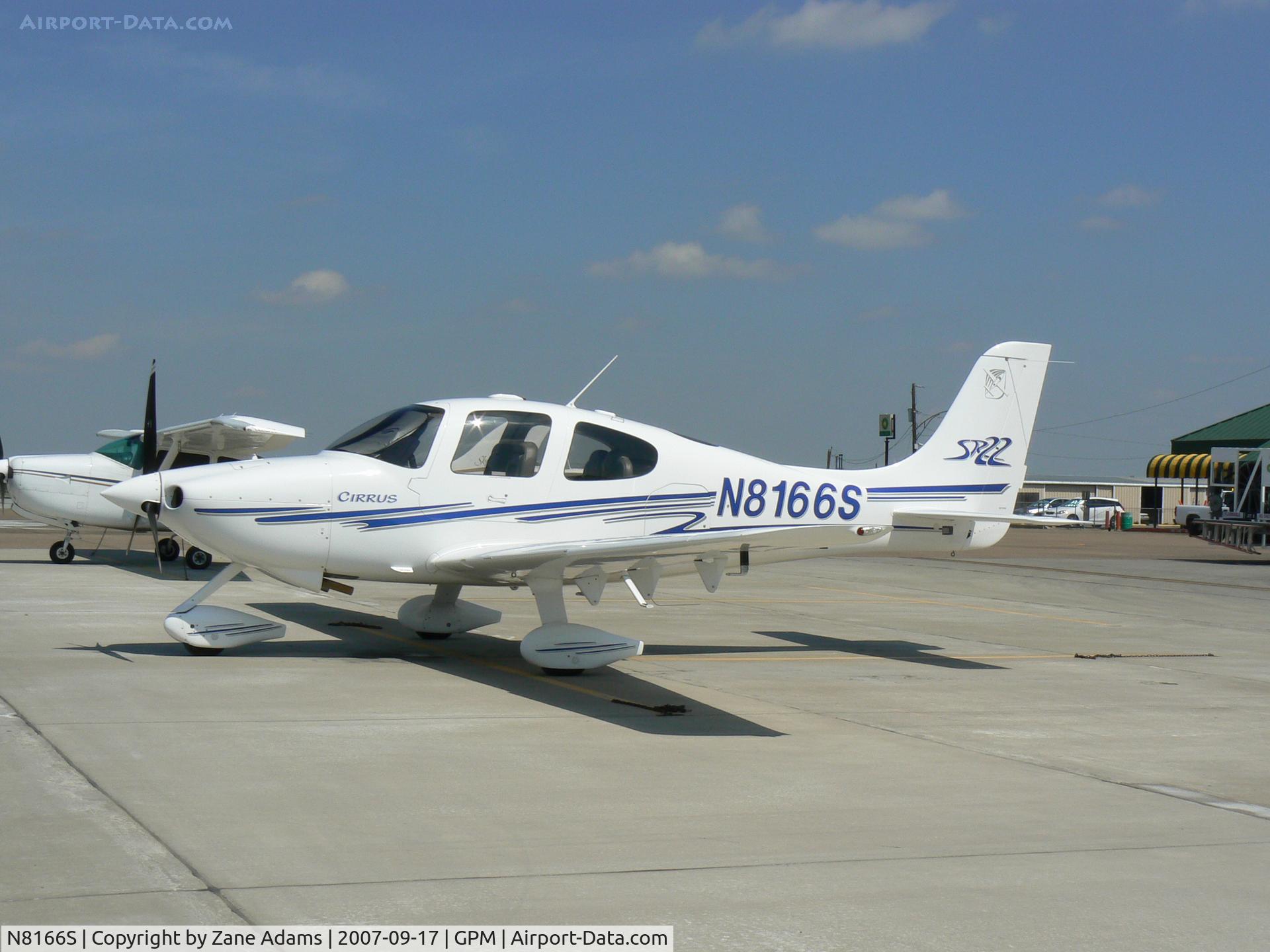 N8166S, 2004 Cirrus SR22 C/N 0798, on the ramp at Grand Prairie