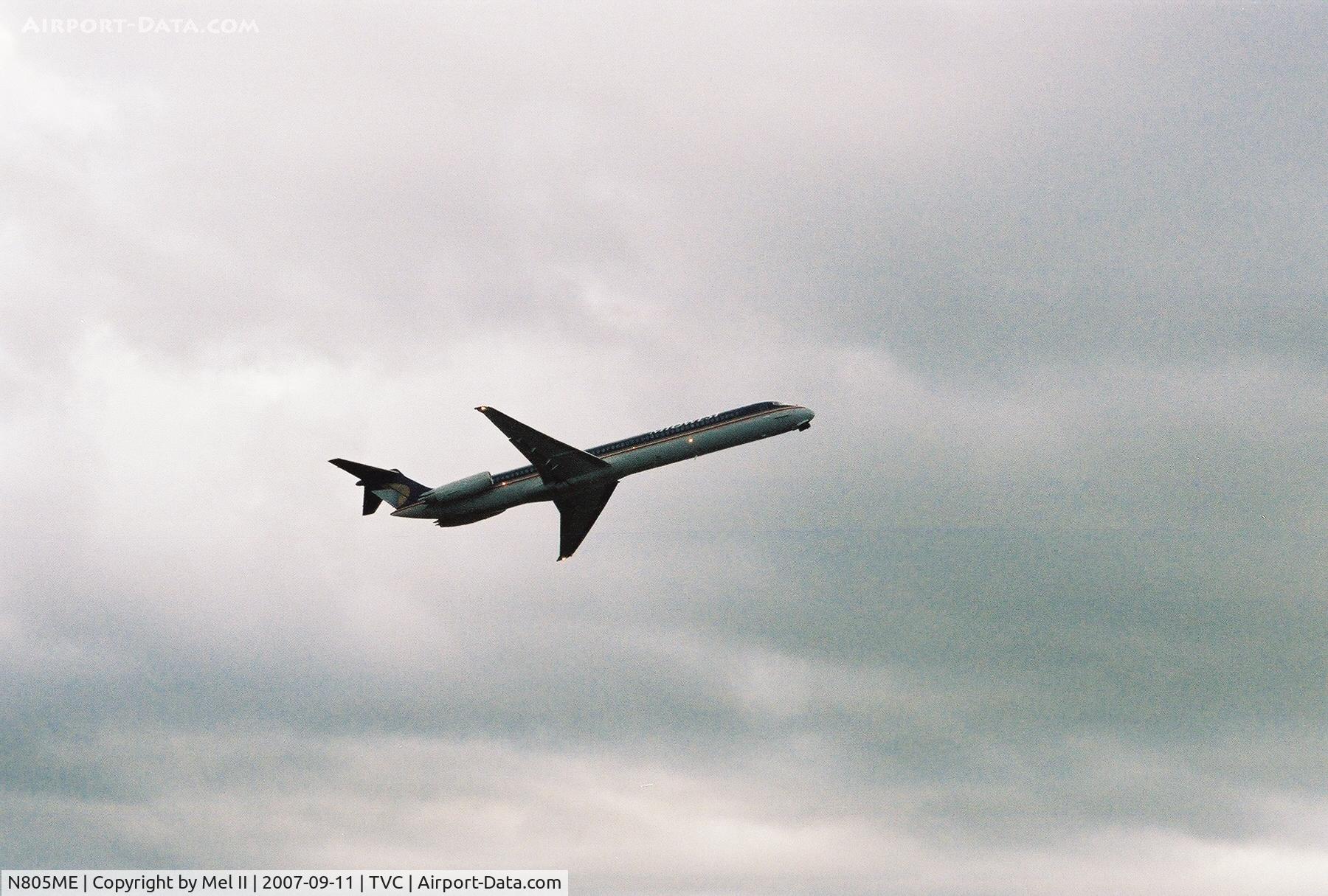 N805ME, 1981 McDonnell Douglas MD-81 (DC-9-81) C/N 48031, Atlanta Thrashers departing RWY 28 @ Cherry Capital Airport (TVC)