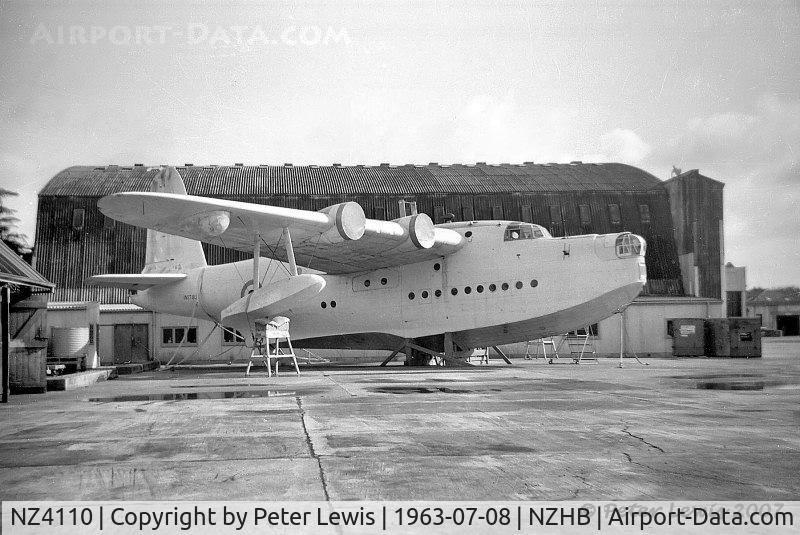 NZ4110, 1945 Short S.25 Sunderland V C/N ex PP129, serving out her retirement as INST183
