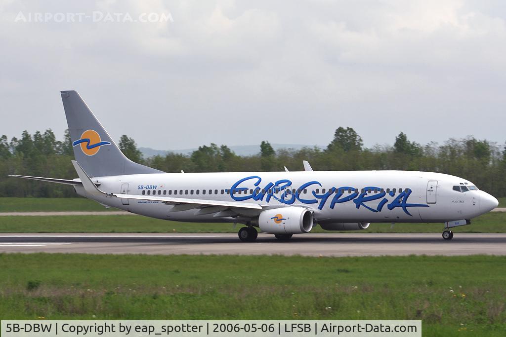 5B-DBW, 2003 Boeing 737-8Q8 C/N 30671, departing rwy 16