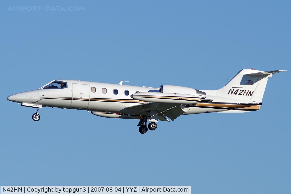 N42HN, 1983 Gates Learjet 35A C/N 507, Short final for RWY05.