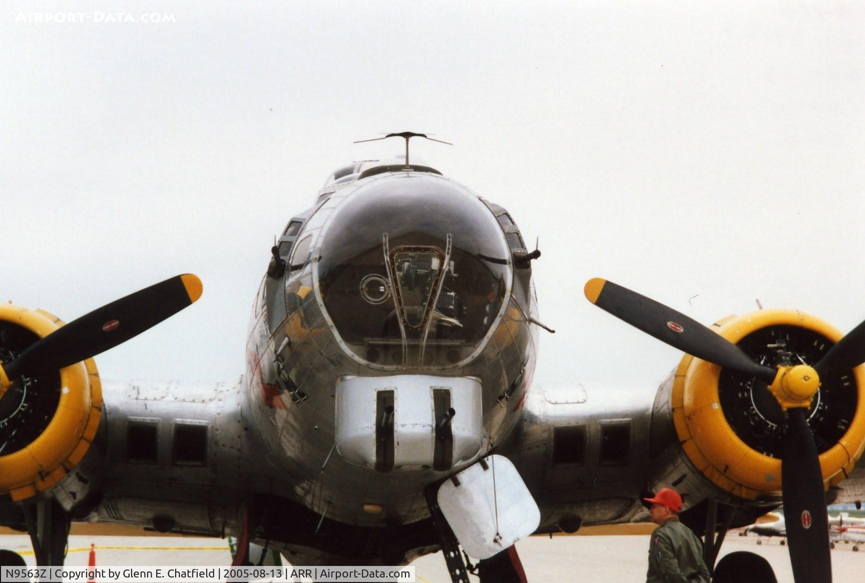 N9563Z, 1944 Boeing B-17G Flying Fortress C/N 32204, Fuddy Duddy visits Aurora