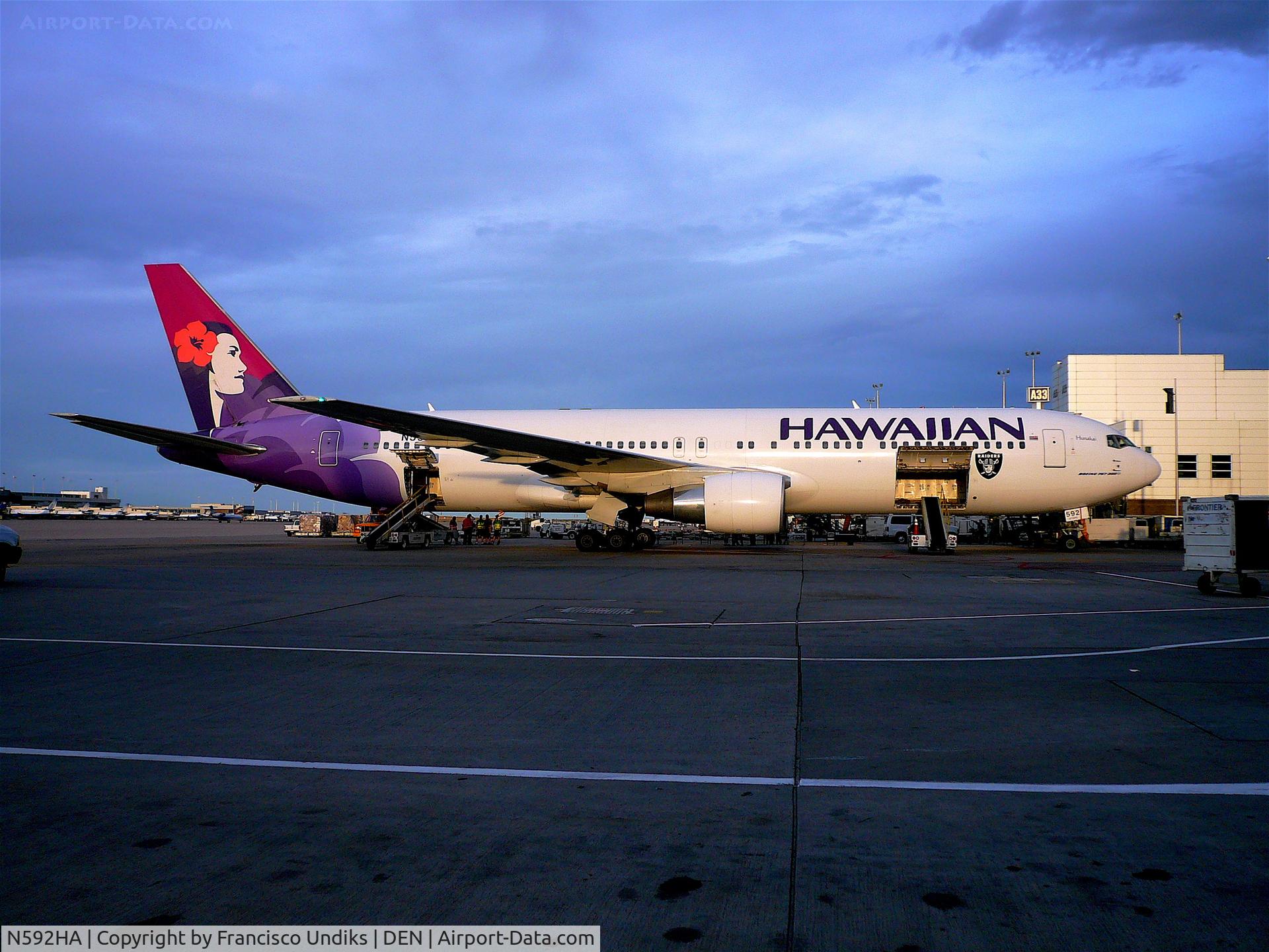 N592HA, 2002 Boeing 767-3CB C/N 33468, Hawaiian Airlines 767-300 Oakland Raiders charter