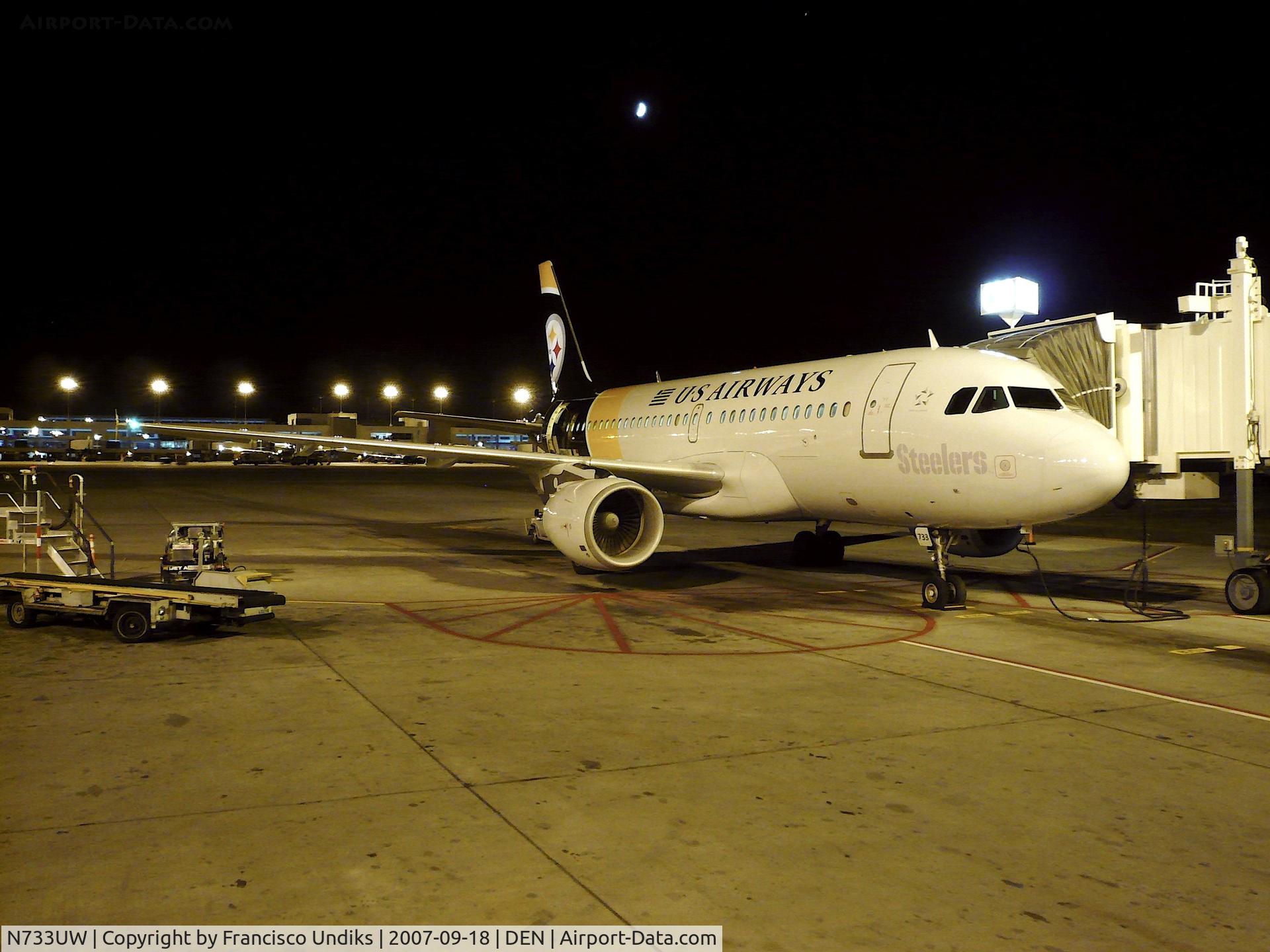 N733UW, 2000 Airbus A319-112 C/N 1205, US Airways A319.  Pittsburgh Steelers livery.