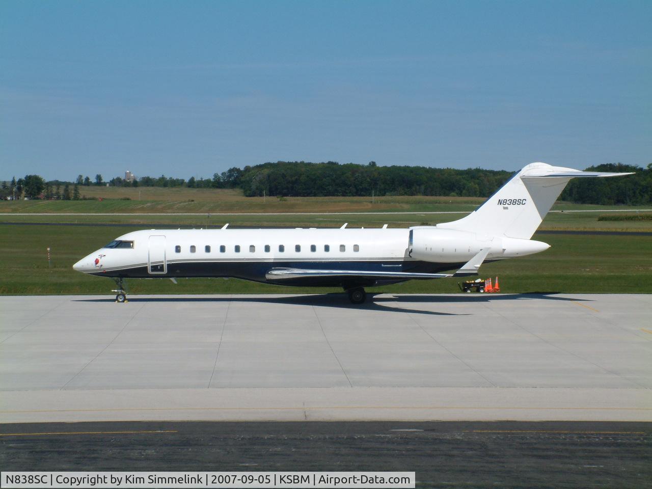 N838SC, 1999 Bombardier BD-700 1A10 Global Express C/N 9035, N838SC at KSBM