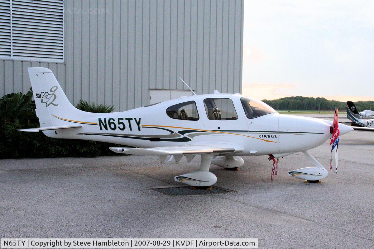 N65TY, 2005 Cirrus SR22 C/N 1452, Shot in the fading evening light at Tampa Vandenberg