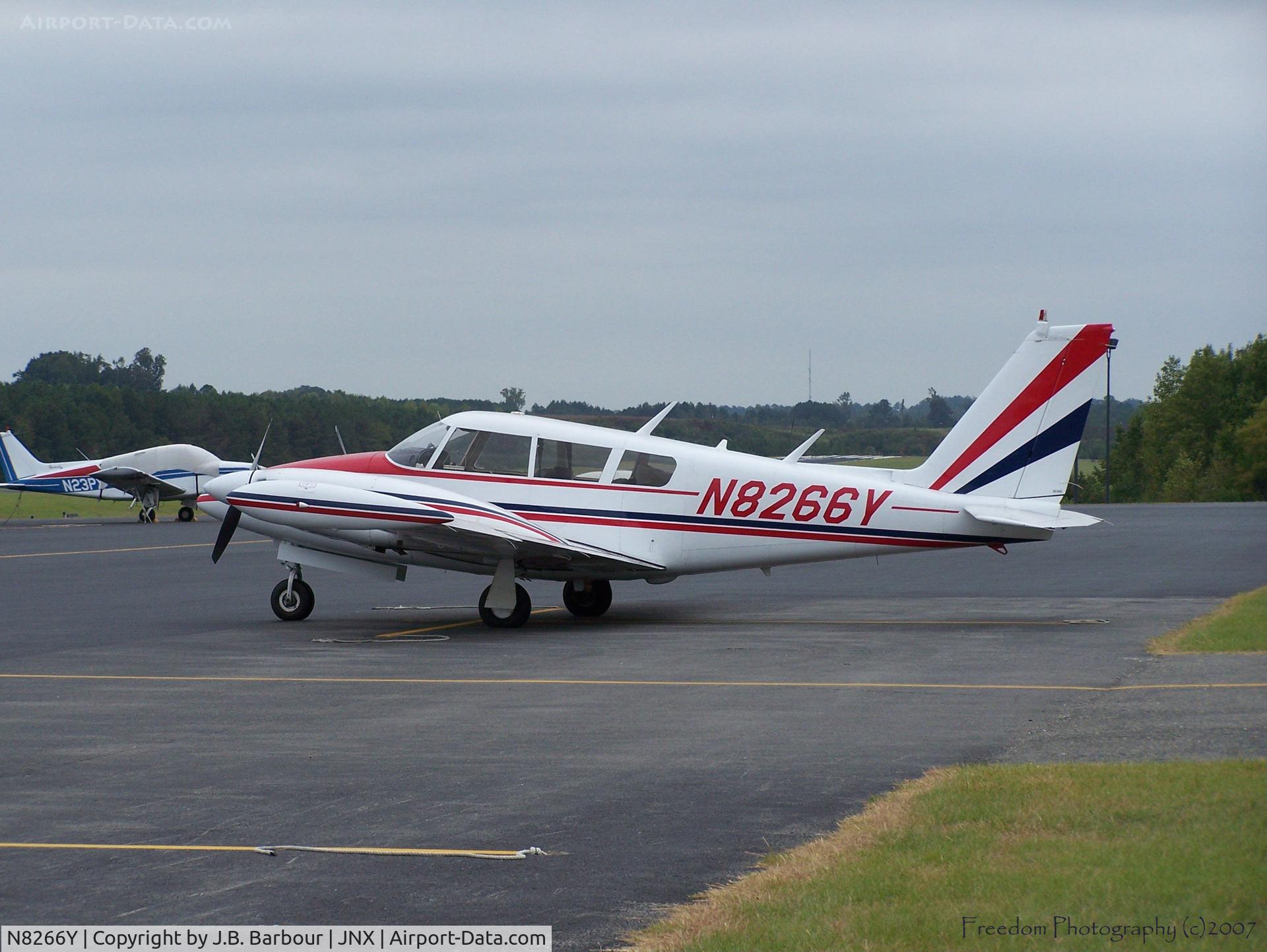 N8266Y, 1966 Piper PA-30 Twin Comanche C/N 30-1394, Sharp aircraft