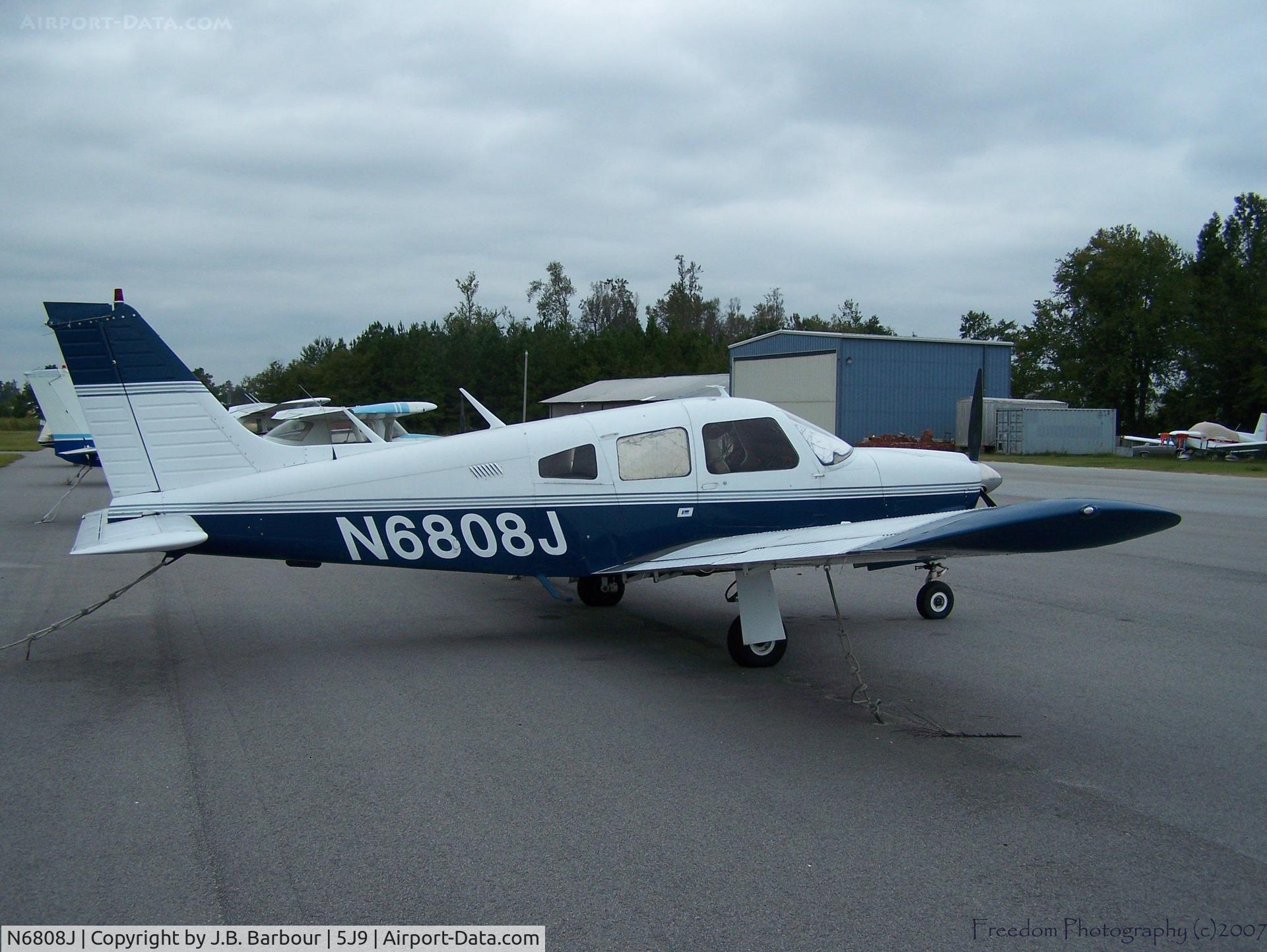 N6808J, 1976 Piper PA-28R-200 C/N 28R-7635335, N/A
