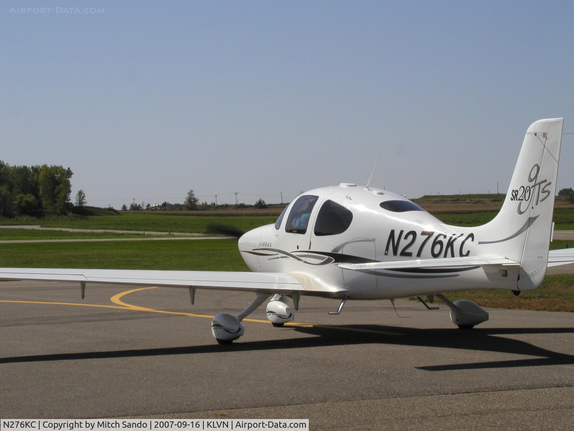 N276KC, 2006 Cirrus SR20 C/N 1602, Starting up on the ramp at Airlake.