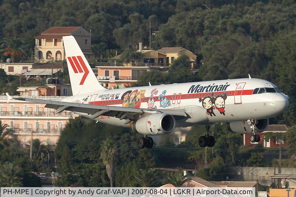 PH-MPE, 2003 Airbus A320-232 C/N 1945, Martinair A320