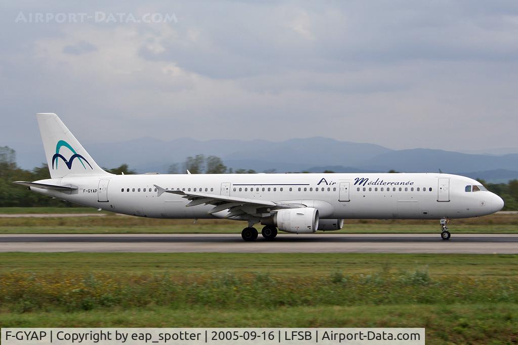 F-GYAP, 1994 Airbus A321-111 C/N 517, departing rwy 16