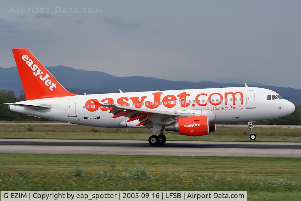 G-EZIM, 2005 Airbus A319-111 C/N 2495, arriving from LTN