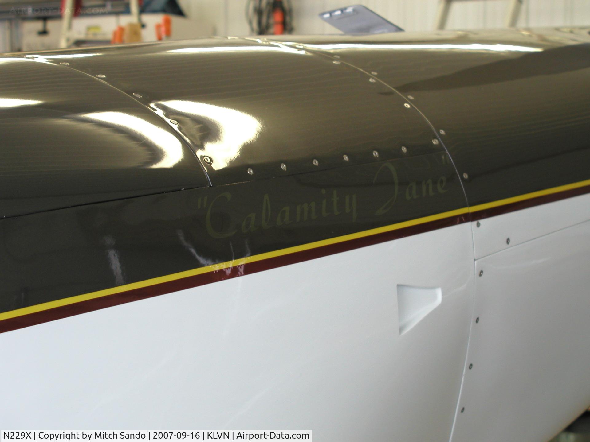 N229X, 2005 Harmon Rocket II C/N 250, Parked inside the hangar.