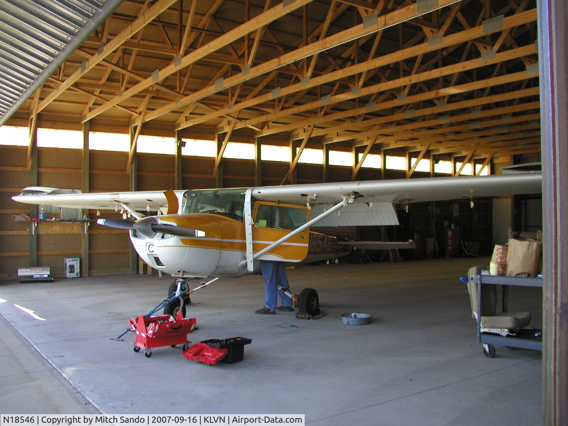 N18546, 1972 Cessna 150L C/N 15073934, Parked inside the hangar.