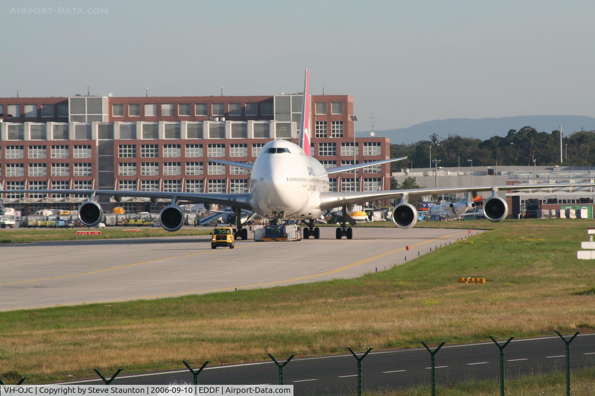 VH-OJC, 1989 Boeing 747-438 C/N 24406, Taken at Frankfurt September 2006