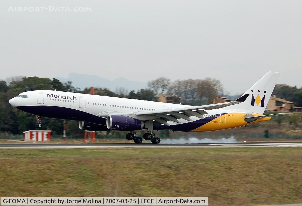 G-EOMA, 1999 Airbus A330-243 C/N 265, Landing RWY 20.