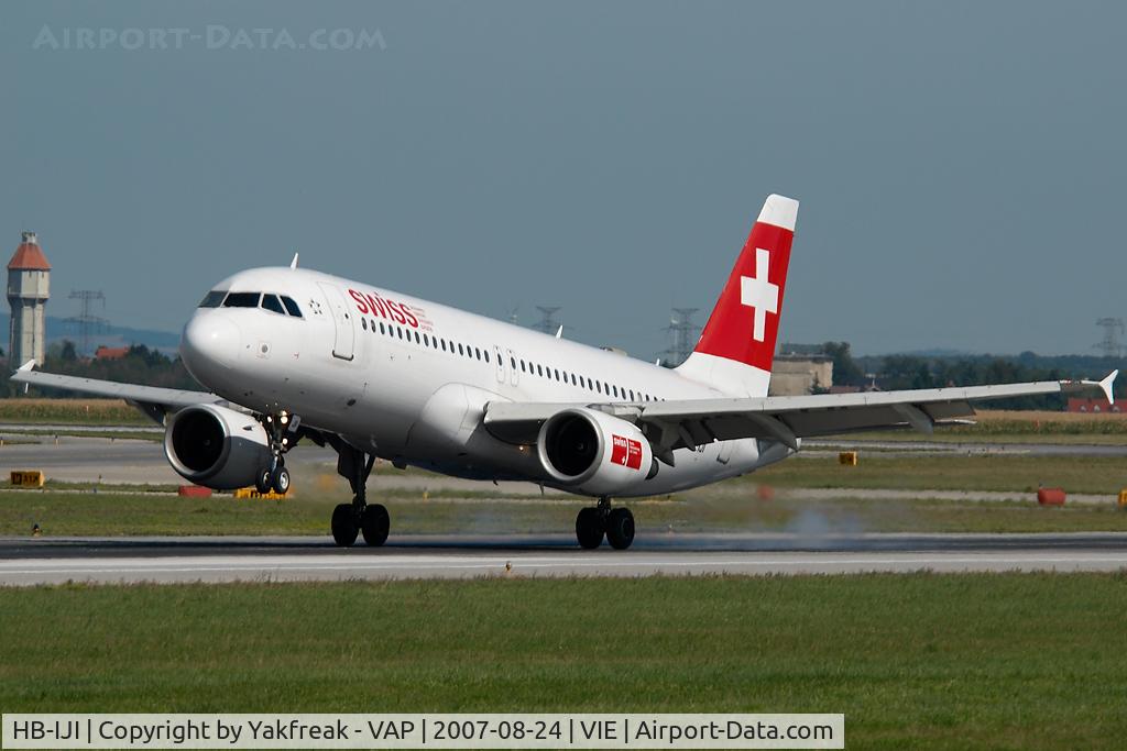 HB-IJI, 1996 Airbus A320-214 C/N 0577, Swiss Airbus 320