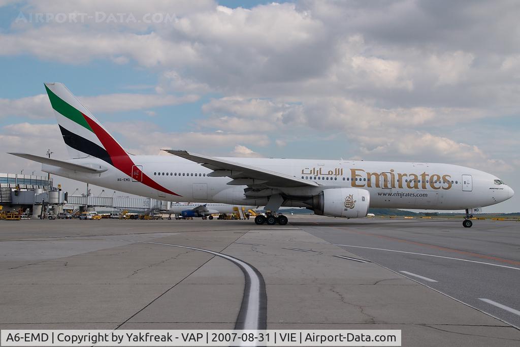 A6-EMD, 1996 Boeing 777-21H C/N 27247, Emirates Boeing 777-200