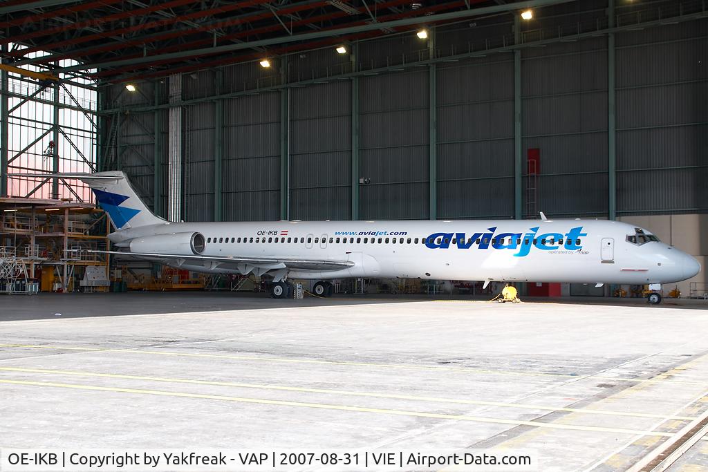 OE-IKB, 1986 McDonnell Douglas MD-83 (DC-9-83) C/N 49448, Mapjets MD80 in Aviajet colors